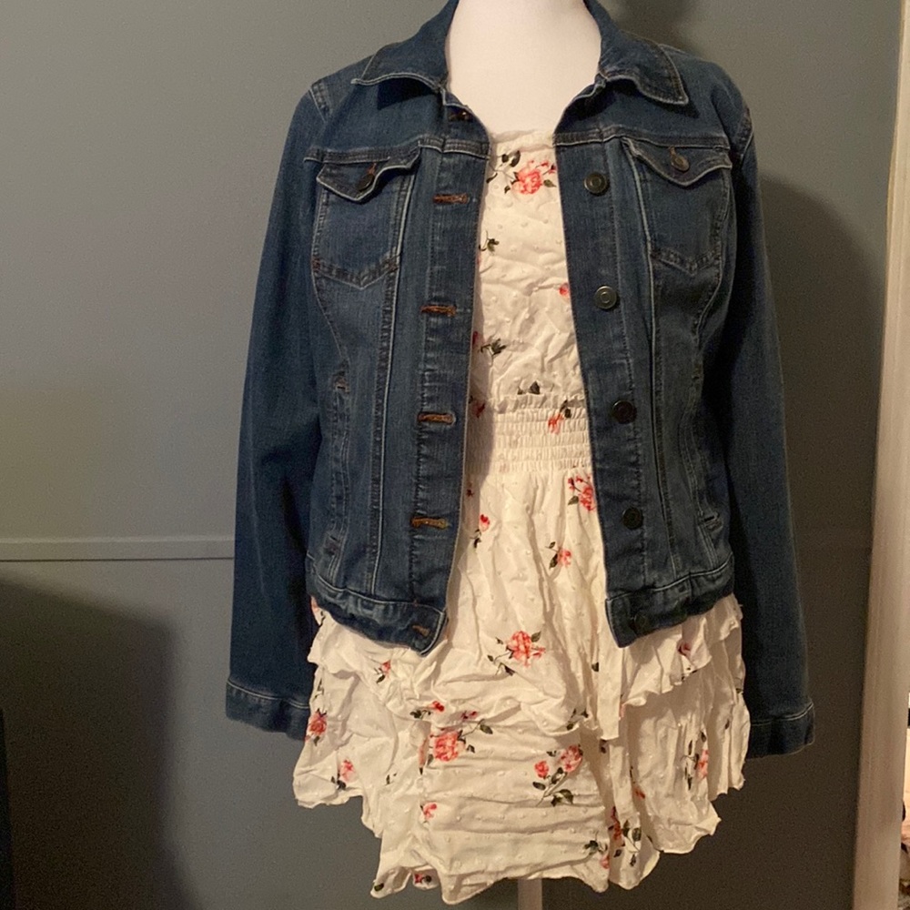 Set of 2: Faded Glory size M Jean jacket w. Favlux Fashion size M floral romper